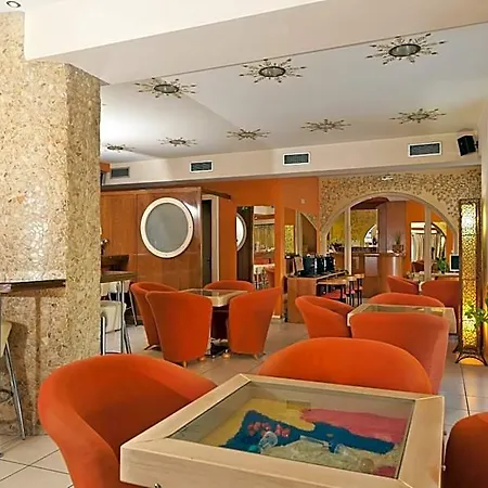 Apart Otel Alea 2*