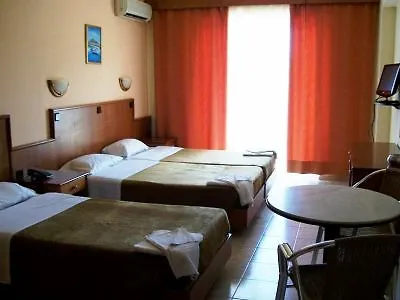 Alea Aparthotel 2*